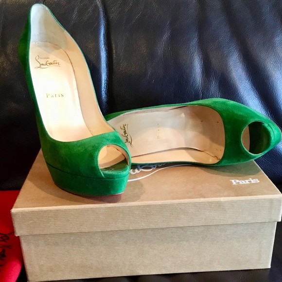 💯AUTHENTIC CHRISTIAN LOUBOUTIN Suede 140 Pumps - Picture 2 of 7